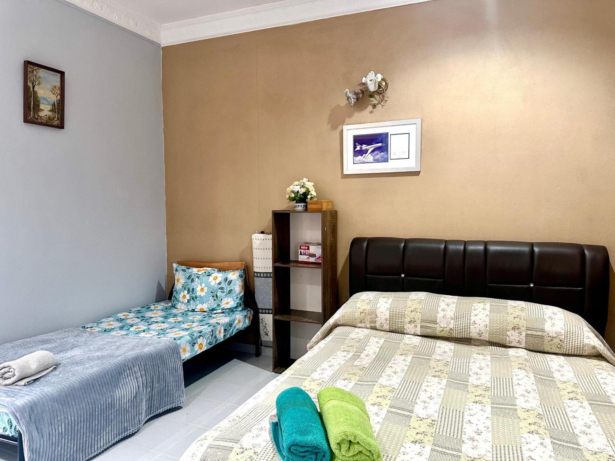 Kapal Terbang Guest House Langkawi Пантай-Ченанг Номер фото